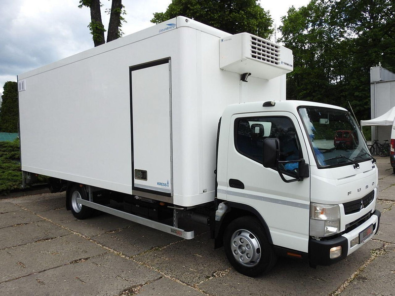Mitsubishi Fuso CANTER FUSO 7C15 KONTENER CHŁODNIA WINDA 14 PALET -4*C ZASILANIE - Refrigerator truck: picture 4 Mitsubishi Fuso CANTER FUSO 7C15 KONTENER CHŁODNIA WINDA 14 PALET -4*C ZASILANIE - Refrigerator truck: picture 4