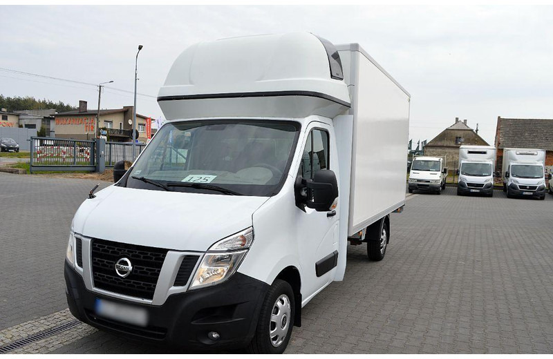 Nissan NV400 Container, Hen House, Registered - Box van: picture 1 Nissan NV400 Container, Hen House, Registered - Box van: picture 1