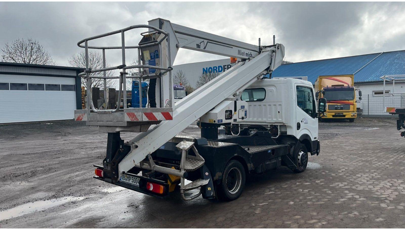 Nissan Palfinger P200A-NC 17m - Truck mounted aerial platform: picture 5 Nissan Palfinger P200A-NC 17m - Truck mounted aerial platform: picture 5