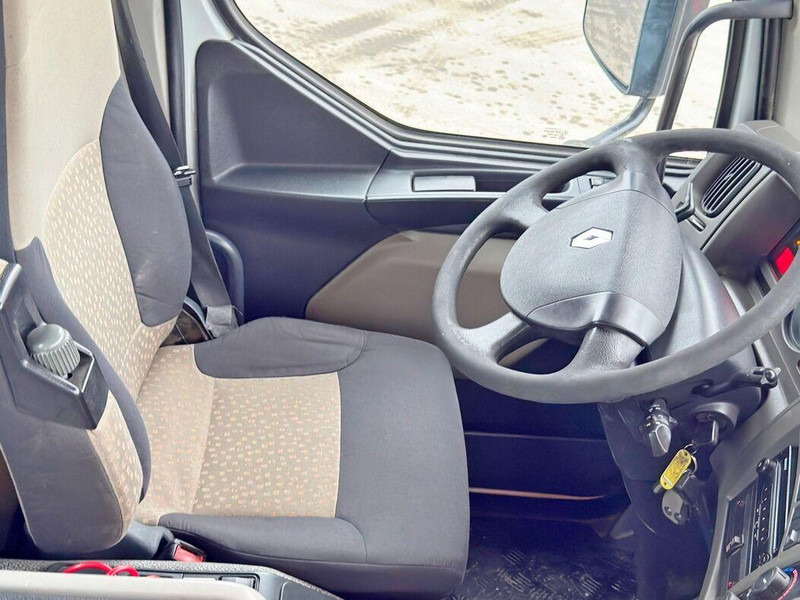 Renault KERAX 430 * HIAB 211 EP-5 HIDUO /FUNK *8x4 on lease Renault KERAX 430 * HIAB 211 EP-5 HIDUO /FUNK *8x4: picture 12 Renault KERAX 430 * HIAB 211 EP-5 HIDUO /FUNK *8x4 on lease Renault KERAX 430 * HIAB 211 EP-5 HIDUO /FUNK *8x4: picture 12