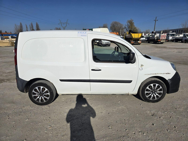 Renault Kangoo - Relec Froid TR10 frigo - Refrigerated van: picture 4 Renault Kangoo - Relec Froid TR10 frigo - Refrigerated van: picture 4