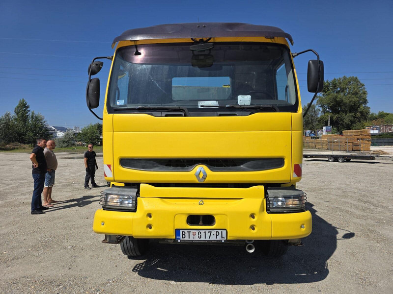 Renault Kerax 420 DCi 8x4 - Road and Service Assistant - Tow truck: picture 3 Renault Kerax 420 DCi 8x4 - Road and Service Assistant - Tow truck: picture 3