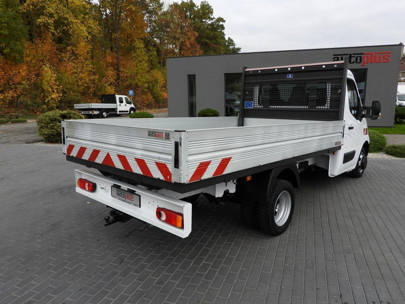 Renault MASTER SKRZYNIA TEMPOMAT NAWIGACJA BLIŹNIACZE KOŁA KLIMATYZACJA - Flatbed van: picture 3 Renault MASTER SKRZYNIA TEMPOMAT NAWIGACJA BLIŹNIACZE KOŁA KLIMATYZACJA - Flatbed van: picture 3