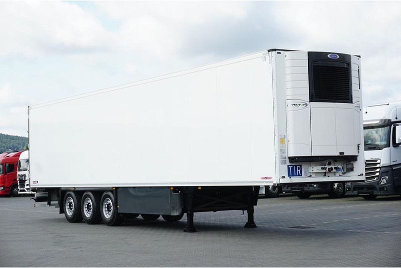 Schmitz Cargobull CHŁODNIA / CARRIER VECTOR 1550 - Refrigerator semi-trailer: picture 2 Schmitz Cargobull CHŁODNIA / CARRIER VECTOR 1550 - Refrigerator semi-trailer: picture 2