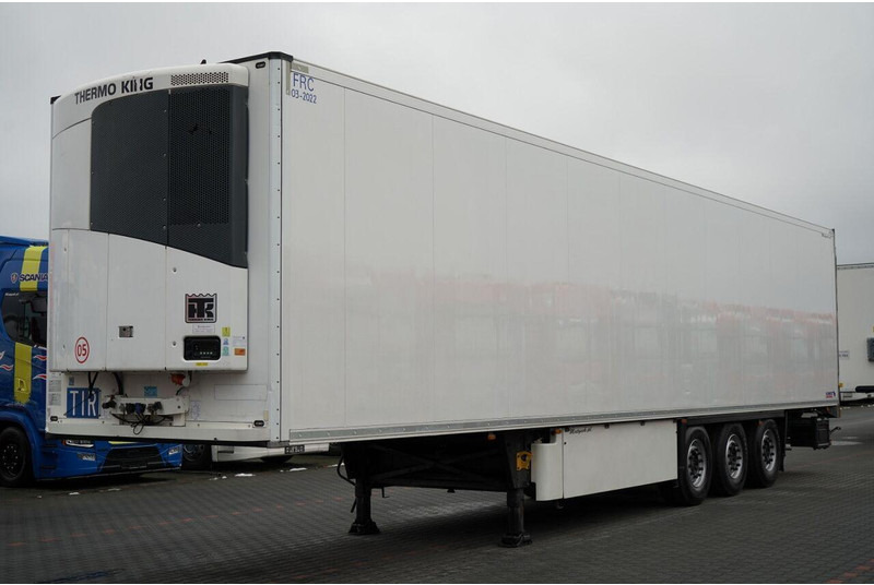 Schmitz Cargobull CHŁODNIA / THERMO KING / HAKÓWKA / OŚ PODNOSZONA / KOSZ NA PALE - Refrigerator semi-trailer: picture 1 Schmitz Cargobull CHŁODNIA / THERMO KING / HAKÓWKA / OŚ PODNOSZONA / KOSZ NA PALE - Refrigerator semi-trailer: picture 1