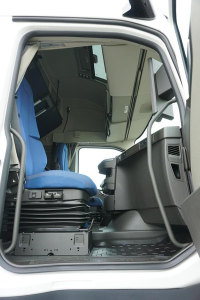 Tractor unit Volvo FH / AREO / 460 / I – SAVE / XL / EURO 6 / ACC / I -COOL / NOWY: picture 9