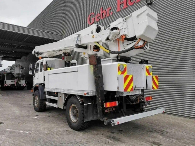 MAN MAN - 18.280 - Lifting basket 20,3 m - 4x4 - Truck, Crane truck: picture 4 MAN MAN - 18.280 - Lifting basket 20,3 m - 4x4 - Truck, Crane truck: picture 4