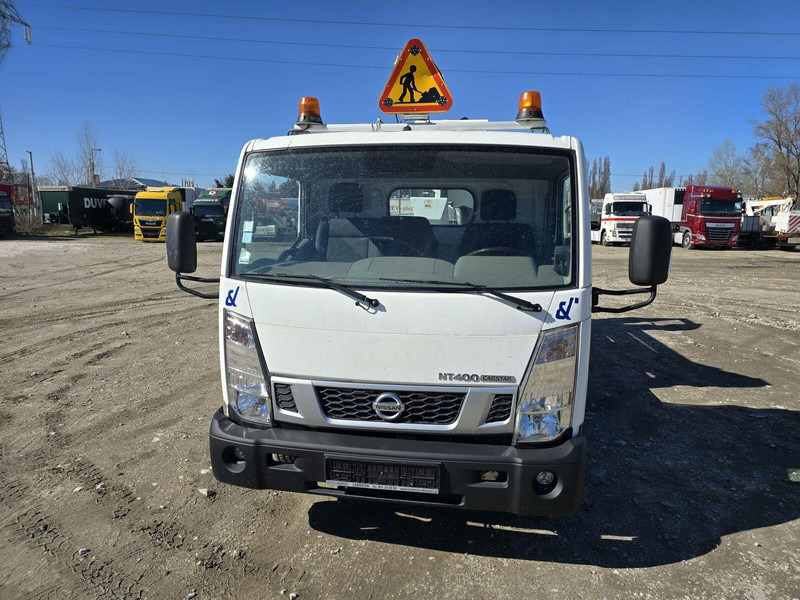 Nissan Cabstar NT 400 Oil & Steel Snake 2010H - 20m - 2 pieces - Truck, Crane truck: picture 3 Nissan Cabstar NT 400 Oil & Steel Snake 2010H - 20m - 2 pieces - Truck, Crane truck: picture 3