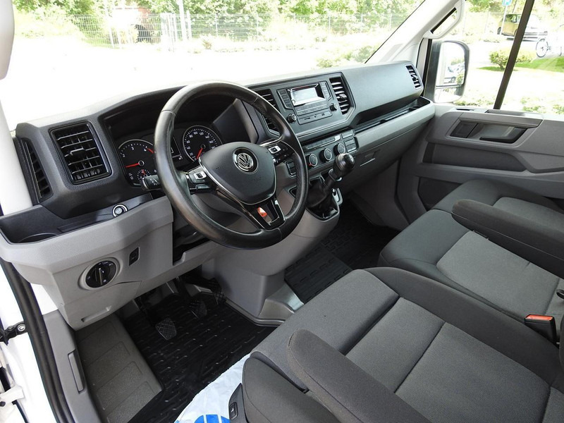 Volkswagen CRAFTER PLANDEKA WINDA 8 PALET WEBASTO TEMPOMAT 180KM [ 032919 - Curtain side van: picture 2 Volkswagen CRAFTER PLANDEKA WINDA 8 PALET WEBASTO TEMPOMAT 180KM [ 032919 - Curtain side van: picture 2