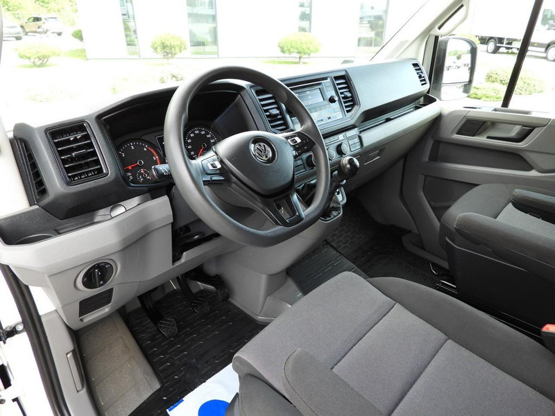 Volkswagen CRAFTER PLANDEKA WINDA 8 PALET WEBASTO TEMPOMAT LEDY KLIMATYZACJ - Curtain side van: picture 2 Volkswagen CRAFTER PLANDEKA WINDA 8 PALET WEBASTO TEMPOMAT LEDY KLIMATYZACJ - Curtain side van: picture 2