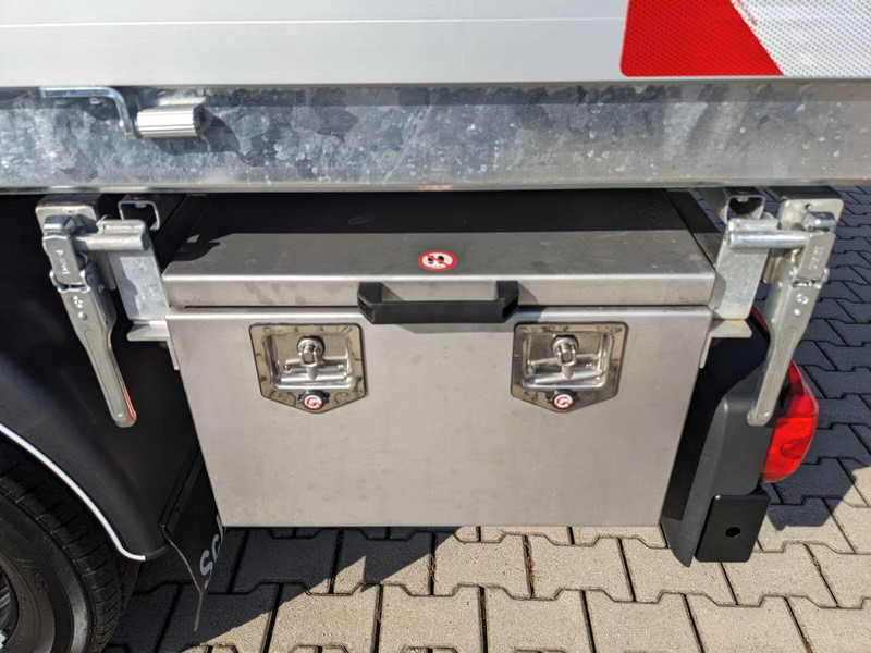 New Dropside/ Flatbed truck, Crane truck Volkswagen Crafter 50 - Flatbed truck + crane: picture 7 New Dropside/ Flatbed truck, Crane truck Volkswagen Crafter 50 - Flatbed truck + crane: picture 7