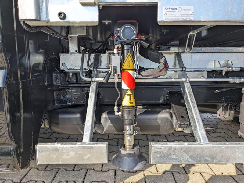 New Dropside/ Flatbed truck, Crane truck Volkswagen Crafter 50 - Flatbed truck + crane: picture 9 New Dropside/ Flatbed truck, Crane truck Volkswagen Crafter 50 - Flatbed truck + crane: picture 9