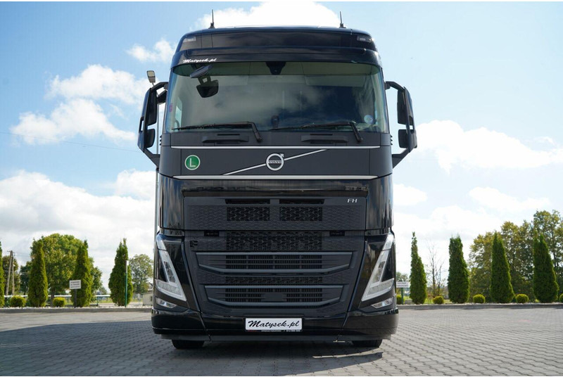 Volvo FH 500 / I-SAVE / TANDEM PRZEJAZDOWY / 2023 / KLIMA POSTOJOWA / - Curtainsider truck: picture 3 Volvo FH 500 / I-SAVE / TANDEM PRZEJAZDOWY / 2023 / KLIMA POSTOJOWA / - Curtainsider truck: picture 3