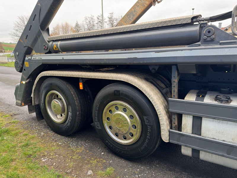 Skip loader truck Volvo FM 460 6x2 Meiller Hook lift: picture 9 Skip loader truck Volvo FM 460 6x2 Meiller Hook lift: picture 9