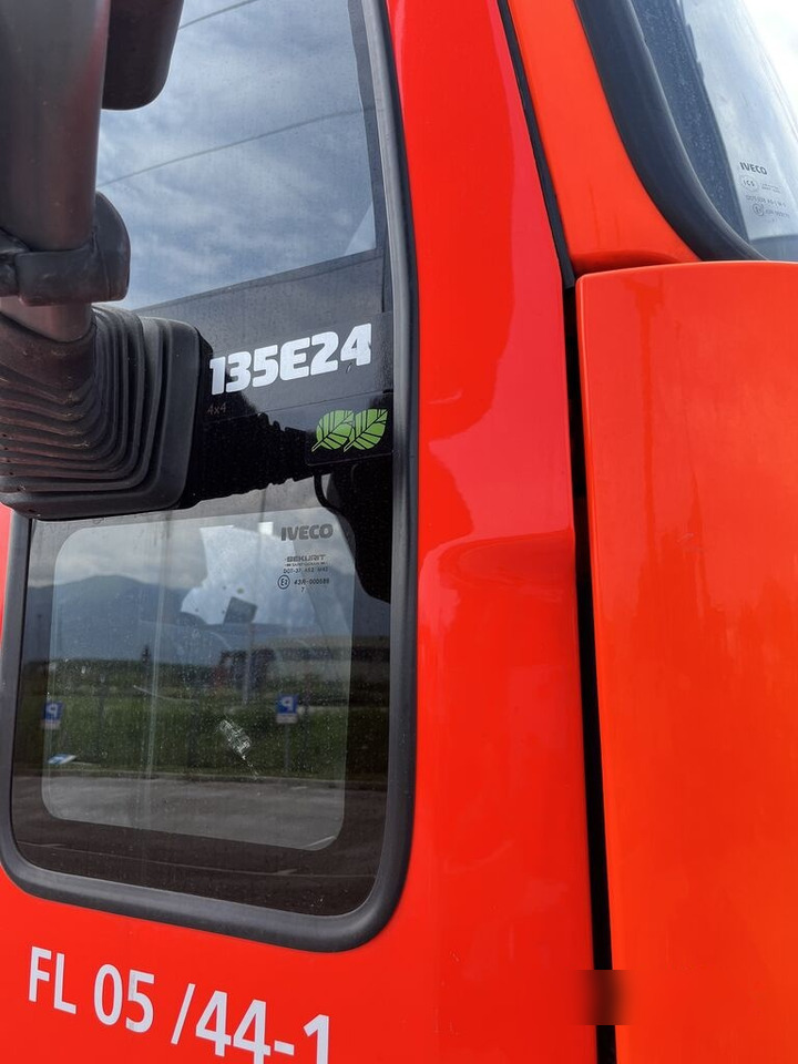 IVECO 135E24 - Fire truck: picture 2 IVECO 135E24 - Fire truck: picture 2