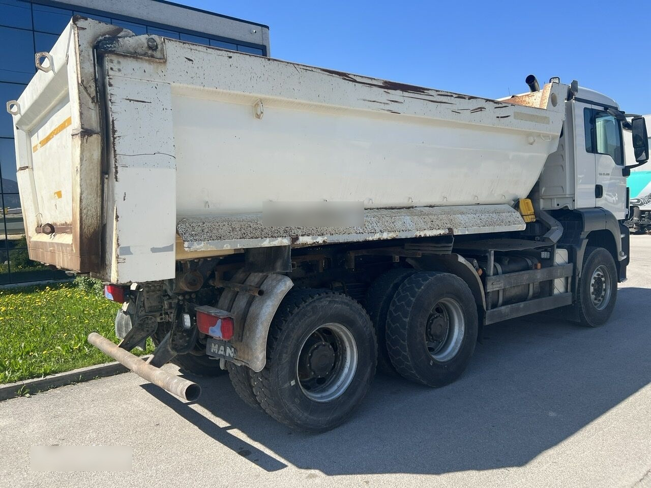 Tipper MAN TGS 33.400: picture 6