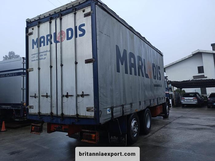 SCANIA P 93M 250 | 6X2 8 tyres | Manual injector pump | - Curtainsider truck: picture 4 SCANIA P 93M 250 | 6X2 8 tyres | Manual injector pump | - Curtainsider truck: picture 4