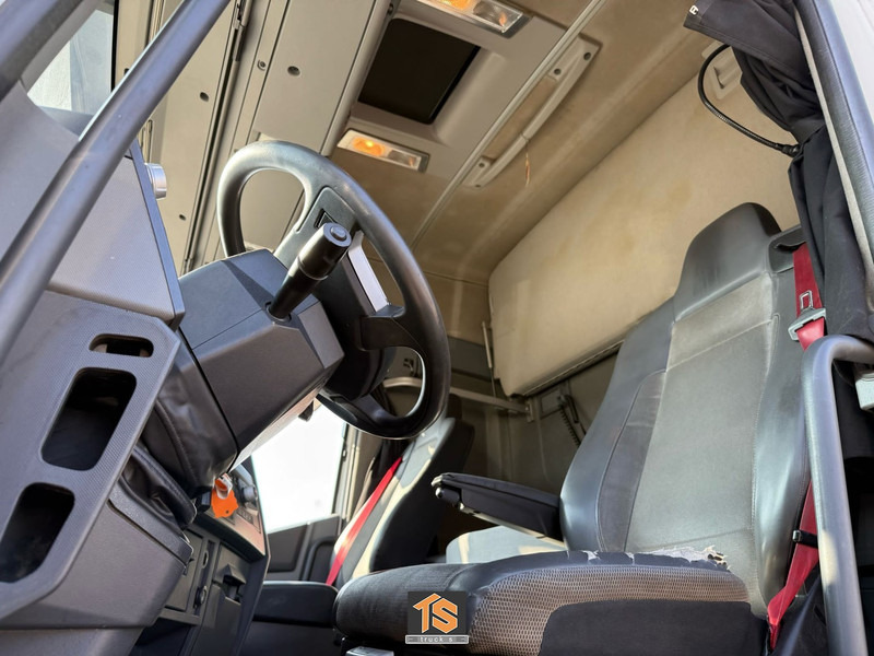 Renault T 460 HYDRAULIEK - BELGIUM TOP TRUCK - TUV 6/25 - Tractor unit: picture 4 Renault T 460 HYDRAULIEK - BELGIUM TOP TRUCK - TUV 6/25 - Tractor unit: picture 4