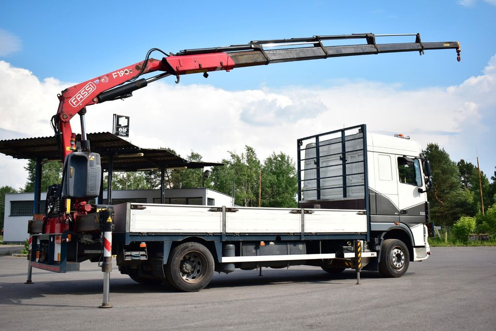 DAF XF 105.410 4x2 FASSI F 190 Trailer - Crane truck, Dropside/ Flatbed truck: picture 2 DAF XF 105.410 4x2 FASSI F 190 Trailer - Crane truck, Dropside/ Flatbed truck: picture 2