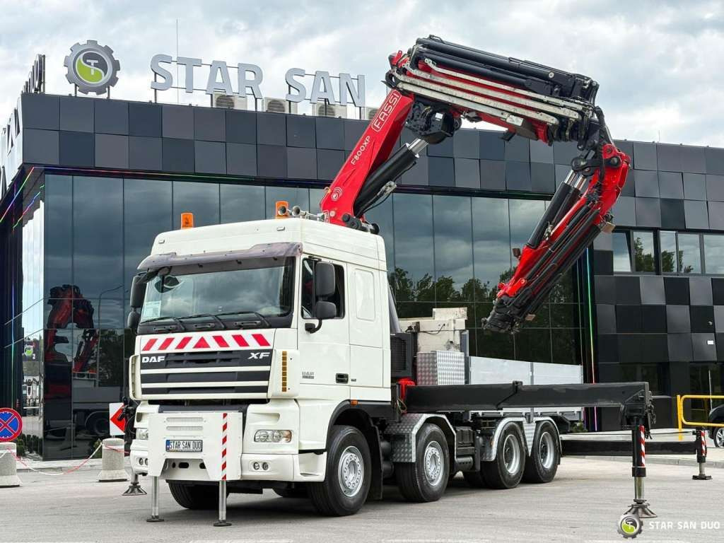 DAF XF 105.510 8x4 FASSI F800 XP Crane Fifth wheel - Crane truck: picture 2 DAF XF 105.510 8x4 FASSI F800 XP Crane Fifth wheel - Crane truck: picture 2