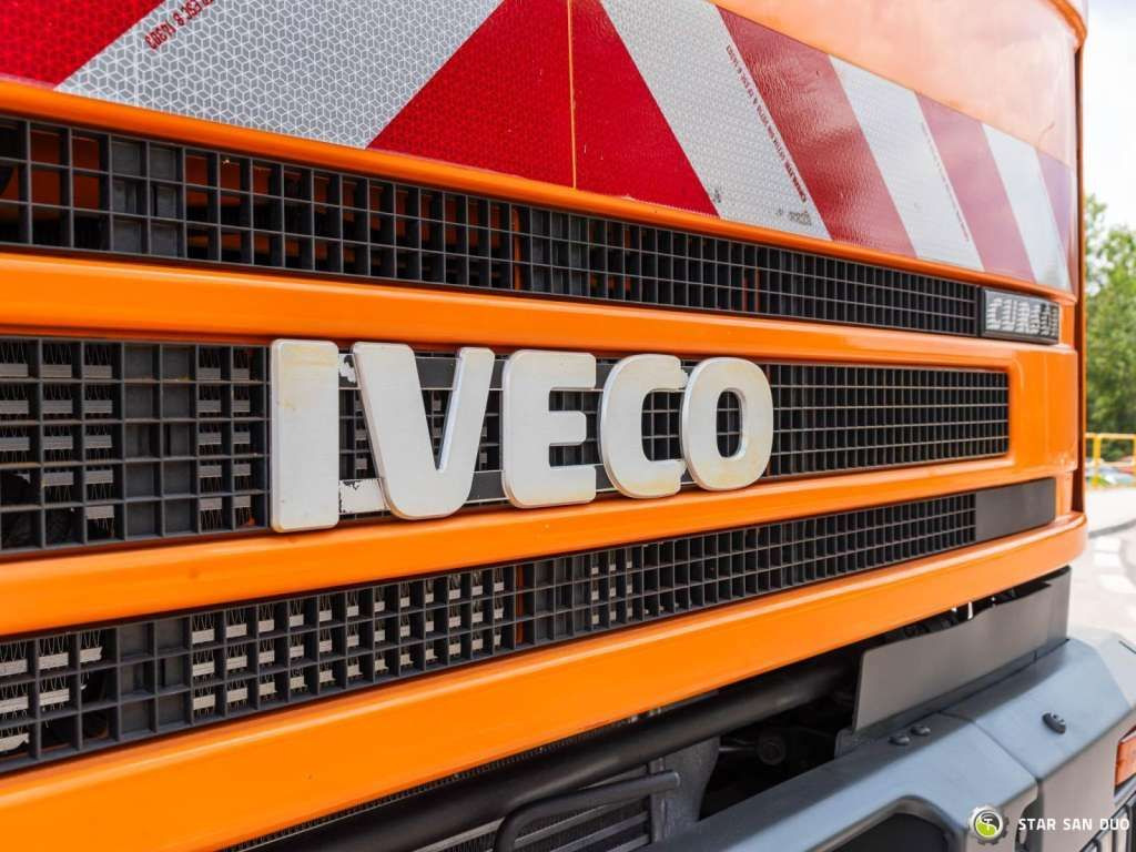 Truck mounted aerial platform Iveco  CURSOR 240 4x4 RUTHMANN T225 22,5 Meters Lift: picture 21