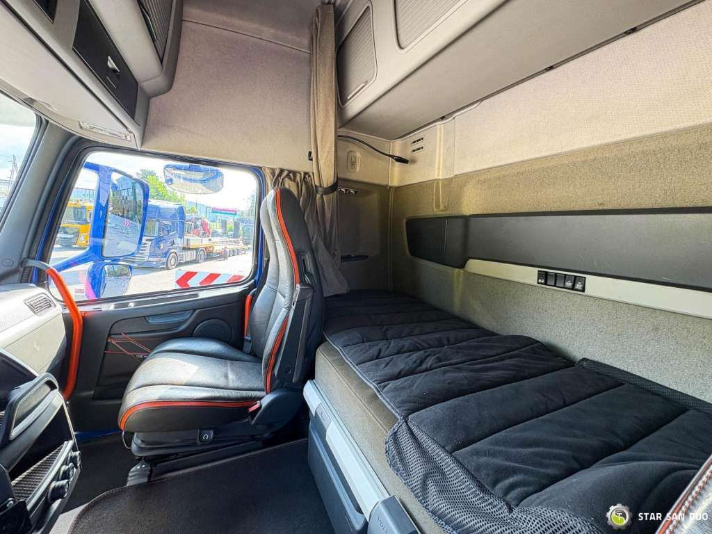 Truck mounted aerial platform Iveco  CURSOR 240 4x4 RUTHMANN T225 22,5 Meters Lift: picture 17