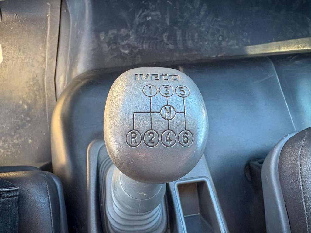 New Curtainsider truck Iveco  EUROCARGO 4x4 Offroad Camper Winde: picture 15 New Curtainsider truck Iveco  EUROCARGO 4x4 Offroad Camper Winde: picture 15