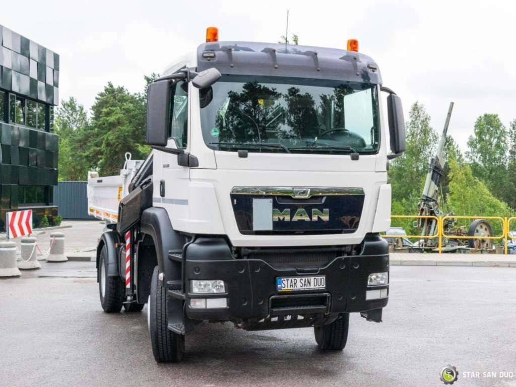 MAN  TGS 18.360 4x4 HIAB 144 E-4 Crane Kipper on lease MAN  TGS 18.360 4x4 HIAB 144 E-4 Crane Kipper: picture 8