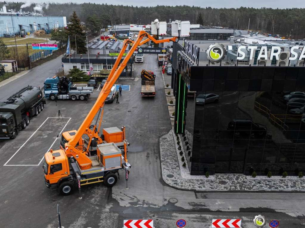 Mercedes-Benz ATEGO 1018 WUMAG WT 170 Platform Lift 17m - Truck mounted aerial platform: picture 5 Mercedes-Benz ATEGO 1018 WUMAG WT 170 Platform Lift 17m - Truck mounted aerial platform: picture 5