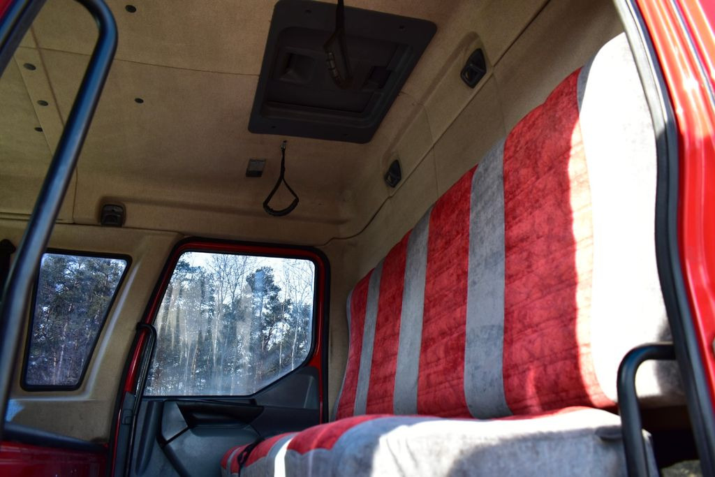 Cab chassis truck Renault MIDLUM 4x4 DOKA CAMPER OFF ROAD: picture 17