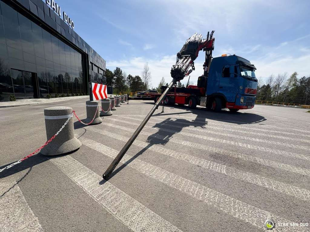 Tractor unit Volvo  FH 480 8x2 FASSI F1100AXP Crane: picture 7