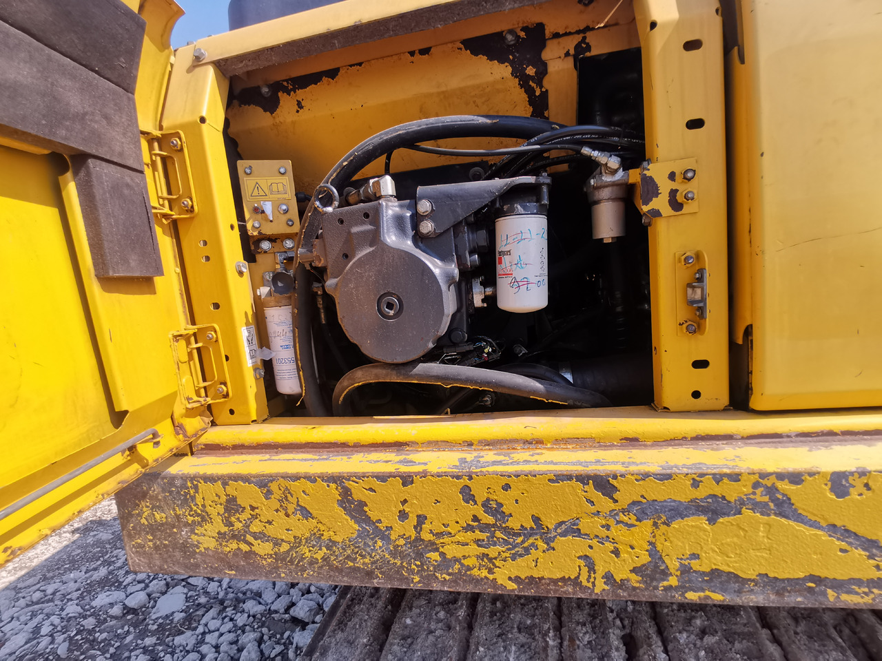 KOMATSU PC210 LC - 8 on lease KOMATSU PC210 LC - 8: picture 10