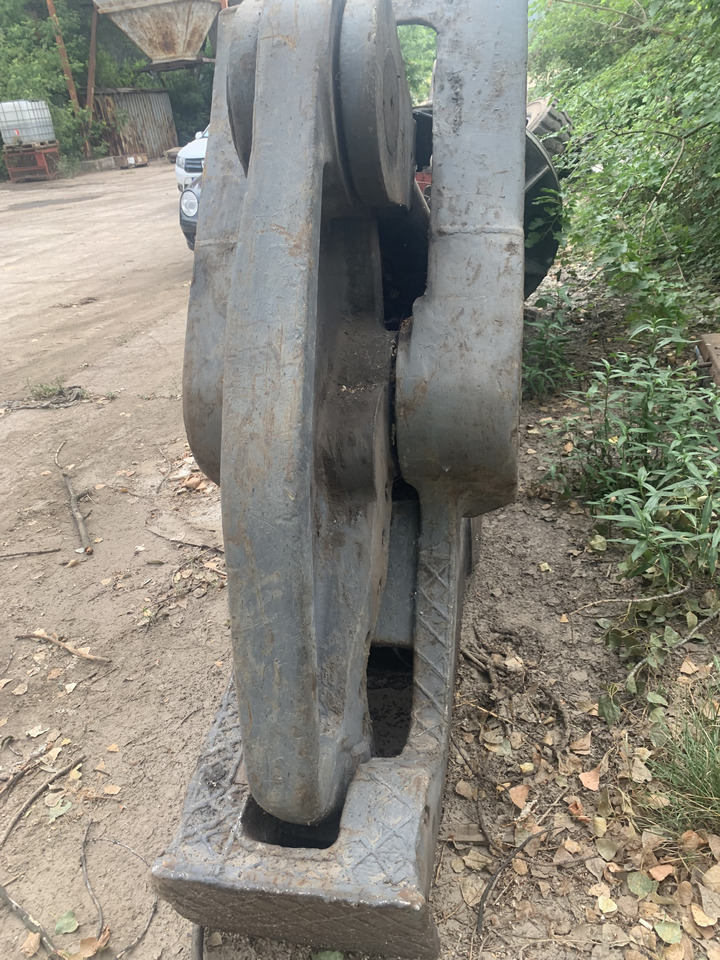 LaBounty MSD65R - Demolition shears for Crawler excavator: picture 4 LaBounty MSD65R - Demolition shears for Crawler excavator: picture 4