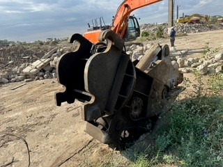 VERACHTERT VTC50 - Demolition shears for Crawler excavator: picture 2 VERACHTERT VTC50 - Demolition shears for Crawler excavator: picture 2