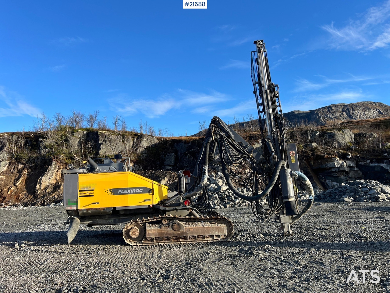 Atlas Copco T35R-01 Borerigg m/ cop 2540 hammer, sliper og Leica gps - Drilling rig: picture 5 Atlas Copco T35R-01 Borerigg m/ cop 2540 hammer, sliper og Leica gps - Drilling rig: picture 5