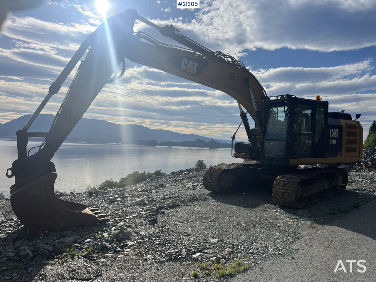 CAT 320 EL - Crawler excavator: picture 2 CAT 320 EL - Crawler excavator: picture 2