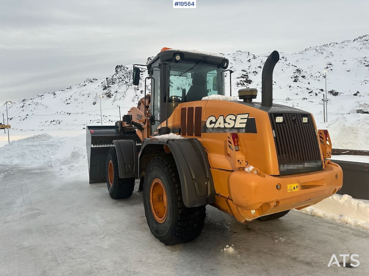 Case 721E hjullaster m/ snøskuffe og grusskuffe. Ny vekt og 2 sett dekk. SE VIDEO - Wheel loader: picture 4 Case 721E hjullaster m/ snøskuffe og grusskuffe. Ny vekt og 2 sett dekk. SE VIDEO - Wheel loader: picture 4