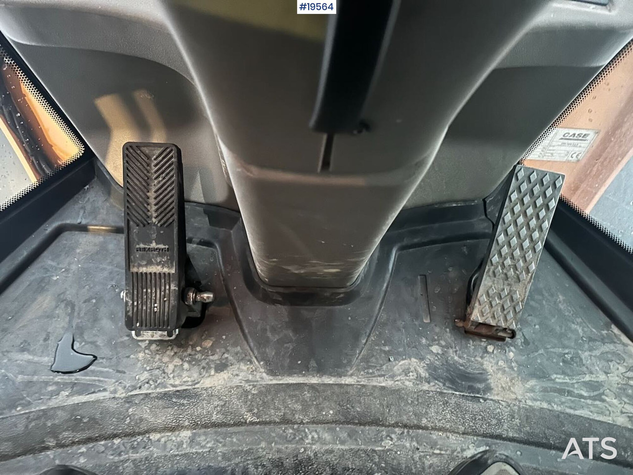 Wheel loader Case 721E hjullaster m/ snøskuffe og grusskuffe. Ny vekt og 2 sett dekk. SE VIDEO: picture 22 Wheel loader Case 721E hjullaster m/ snøskuffe og grusskuffe. Ny vekt og 2 sett dekk. SE VIDEO: picture 22