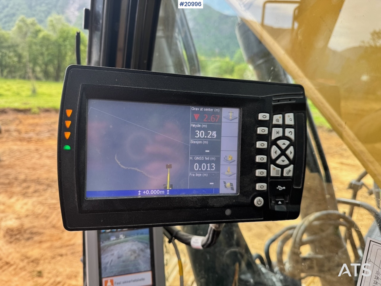 Crawler excavator Caterpillar 320EL: picture 40