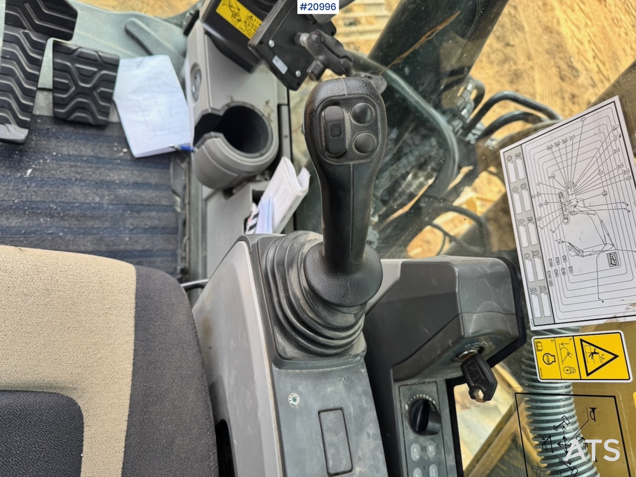 Crawler excavator Caterpillar 320EL: picture 41