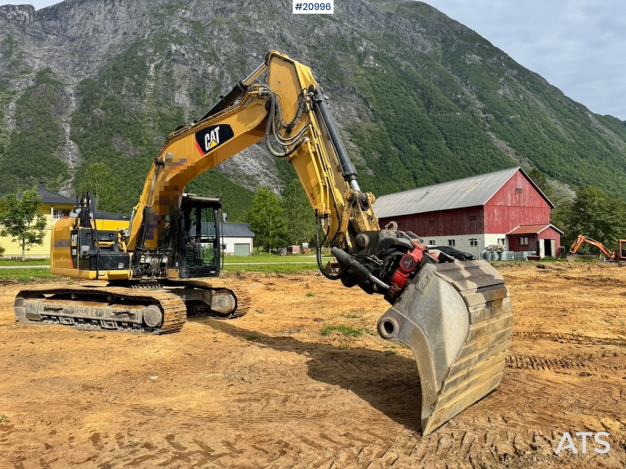 Crawler excavator Caterpillar 320EL: picture 9