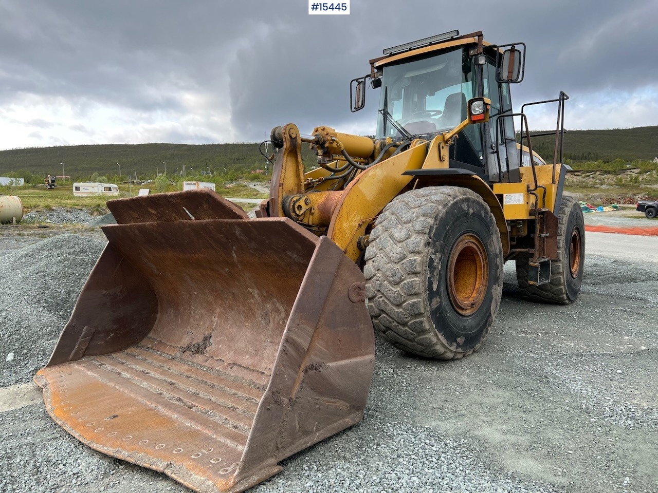 Caterpillar 966G - Wheel loader: picture 1 Caterpillar 966G - Wheel loader: picture 1