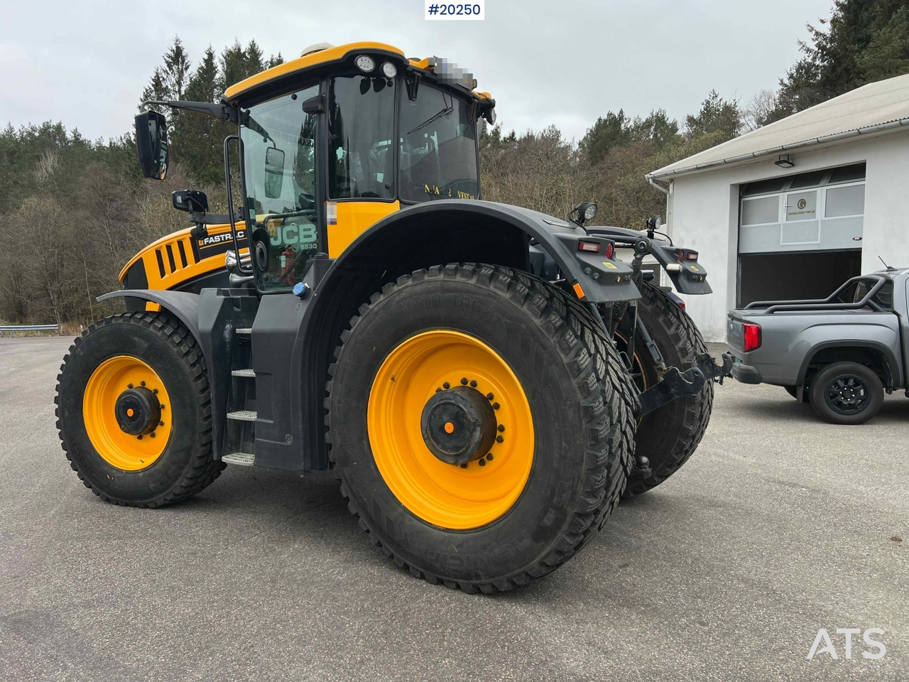 Jcb fastrac 8330 - Construction machinery: picture 2 Jcb fastrac 8330 - Construction machinery: picture 2
