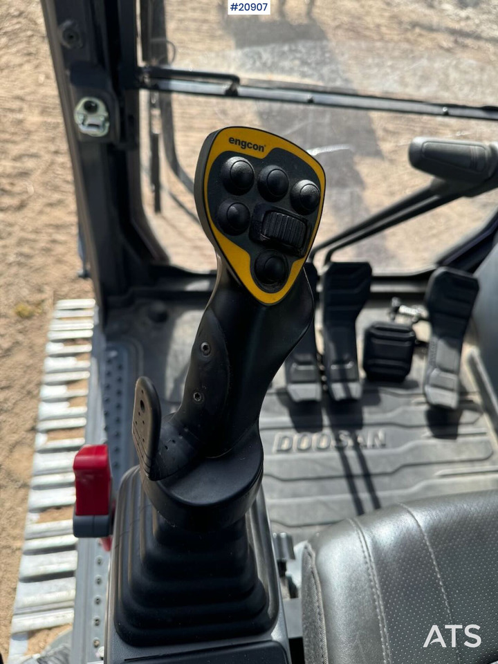 Doosan DX160LC on lease Doosan DX160LC: picture 33 Doosan DX160LC on lease Doosan DX160LC: picture 33