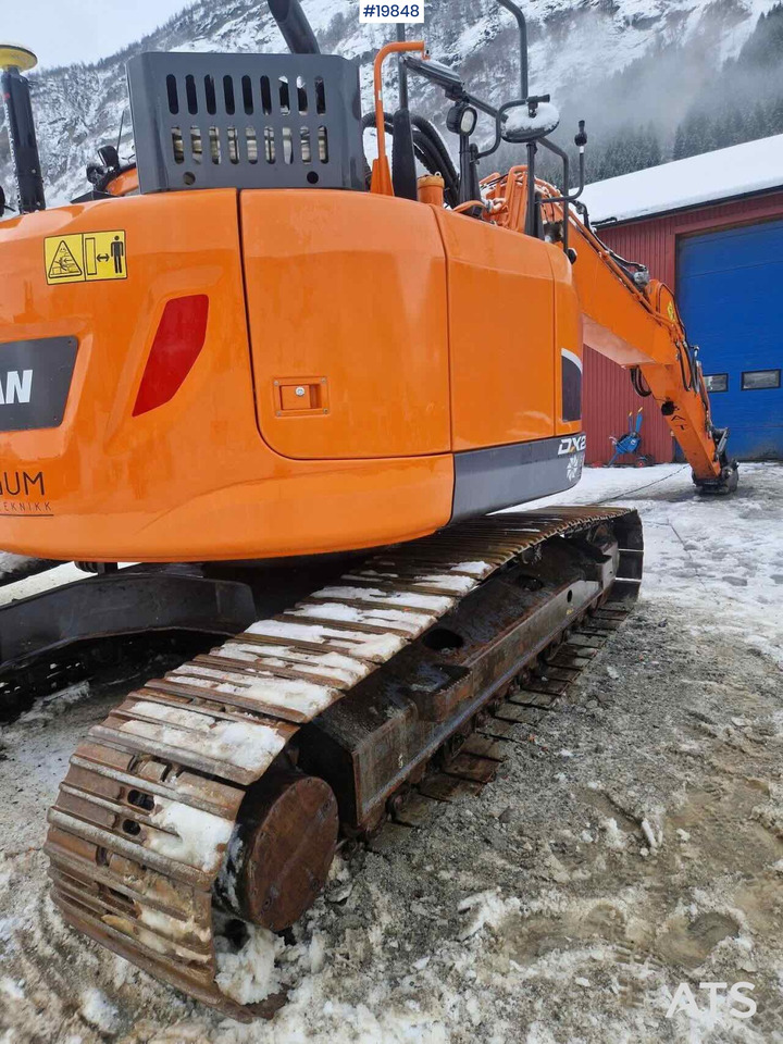 Doosan DX235LC-5 - Excavator: picture 3 Doosan DX235LC-5 - Excavator: picture 3