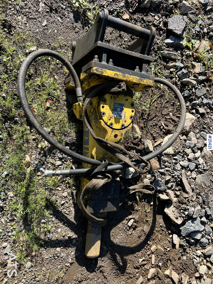 Epiroc SB452 - Hydraulic hammer: picture 2 Epiroc SB452 - Hydraulic hammer: picture 2