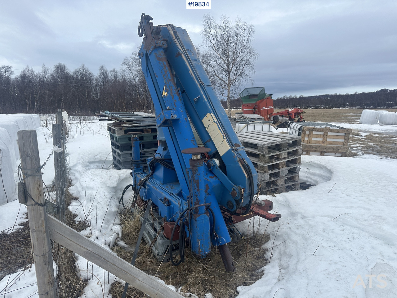 HMF rear-mounted 10 t/m crane - Loader crane: picture 1 HMF rear-mounted 10 t/m crane - Loader crane: picture 1