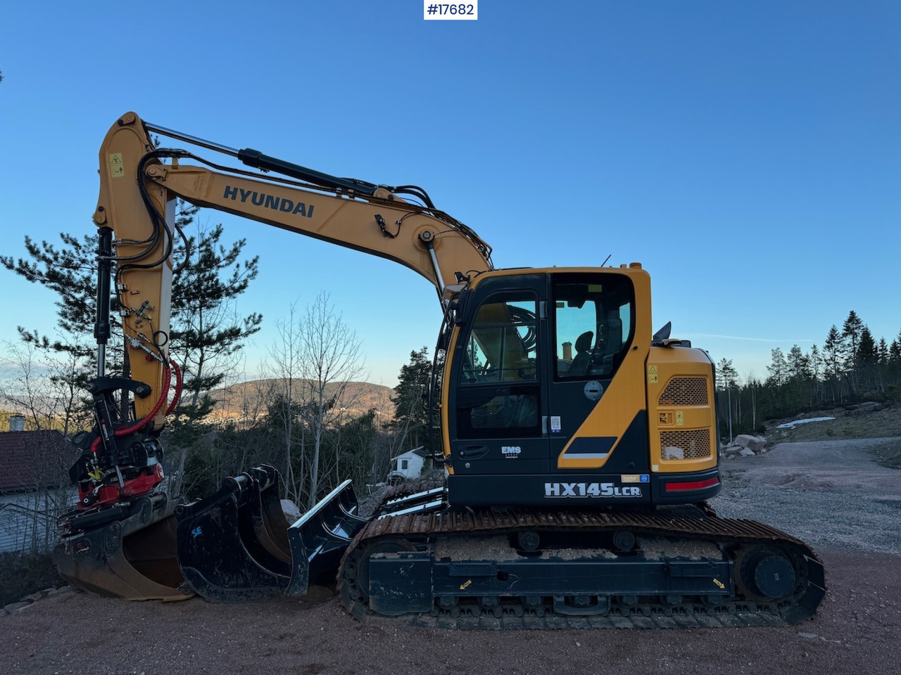 Hyundai HX145 LCR - Excavator: picture 1 Hyundai HX145 LCR - Excavator: picture 1