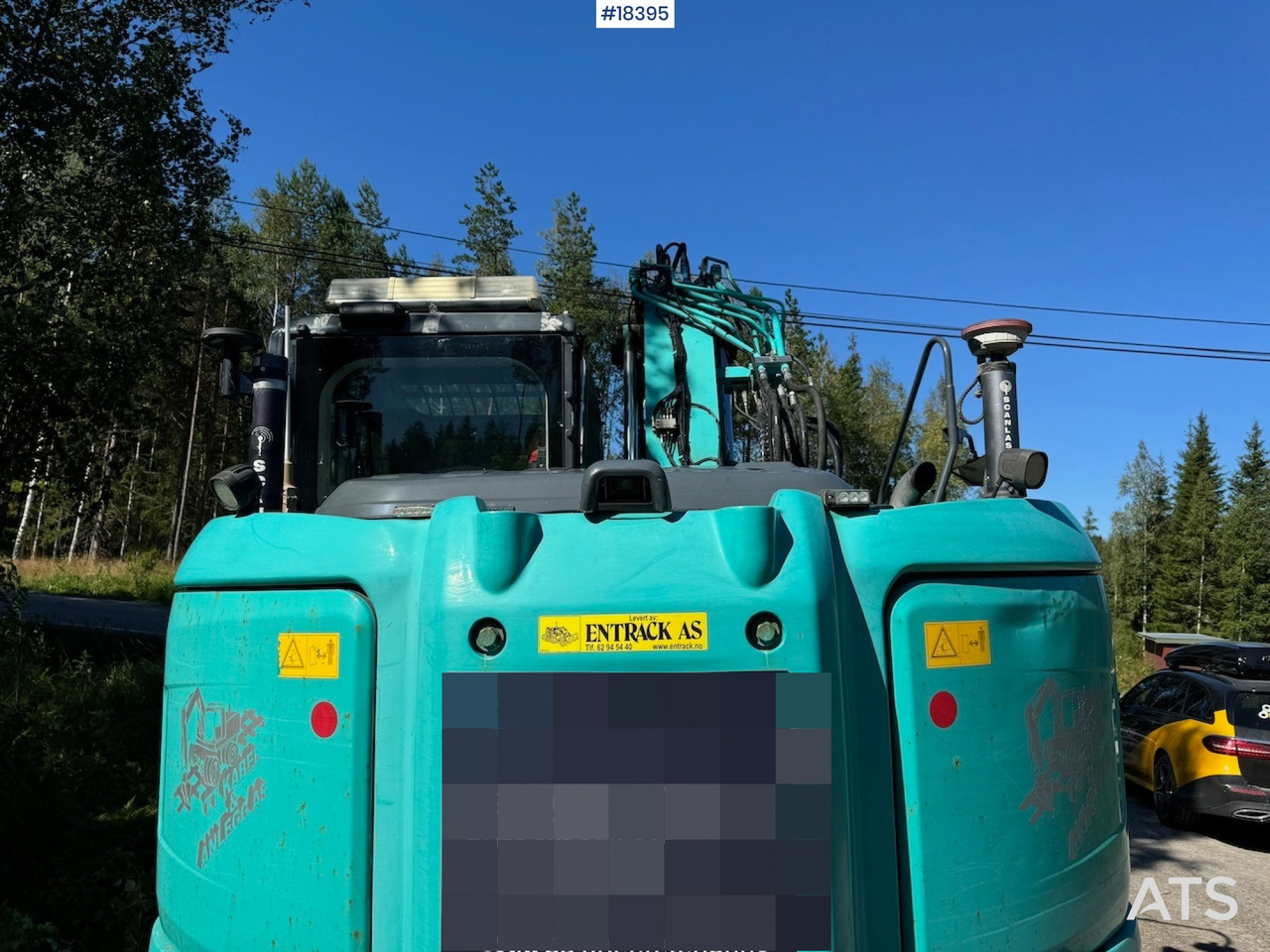 Excavator Kobelco SK140SRLC: picture 30