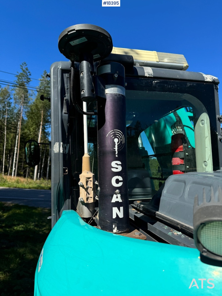 Excavator Kobelco SK140SRLC: picture 31